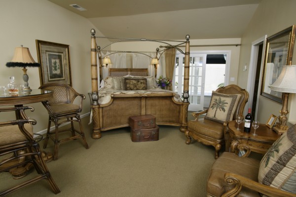 Vineyard Suite III