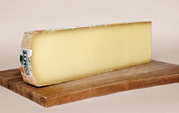 COMTE cheese. Photo by Myrabella / Wikimedia Commons