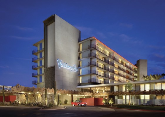 Porte Cochere at Hotel Valley Ho