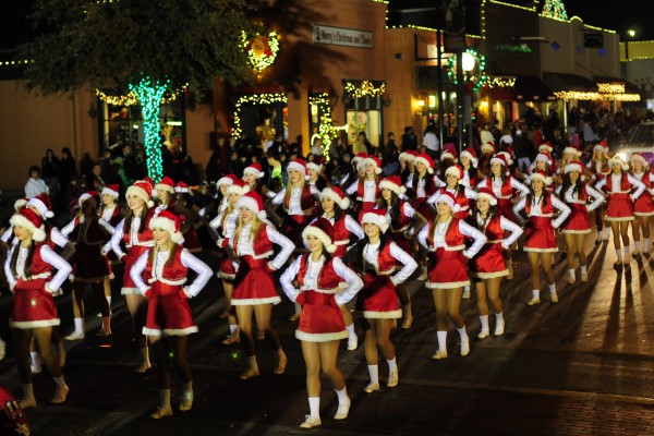 Grapevine's Parade of Lights