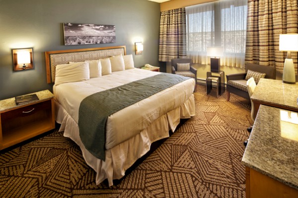 Stay at Kachina Thunderbird Lodge during your Grand Canyon vacation