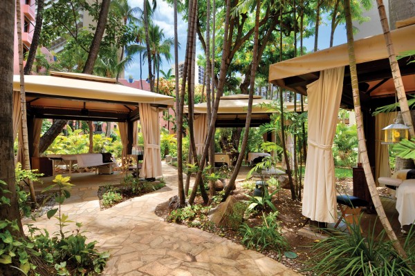 Abhasa Spa Outdoor Cabanas