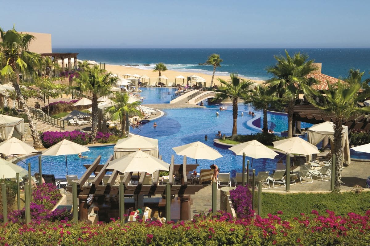 Pueblo Bonito pool.