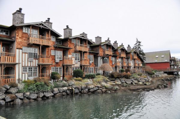 LaConner ChannelLodge ChannelView