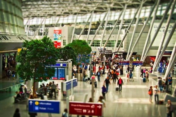 airport 1515448 1280