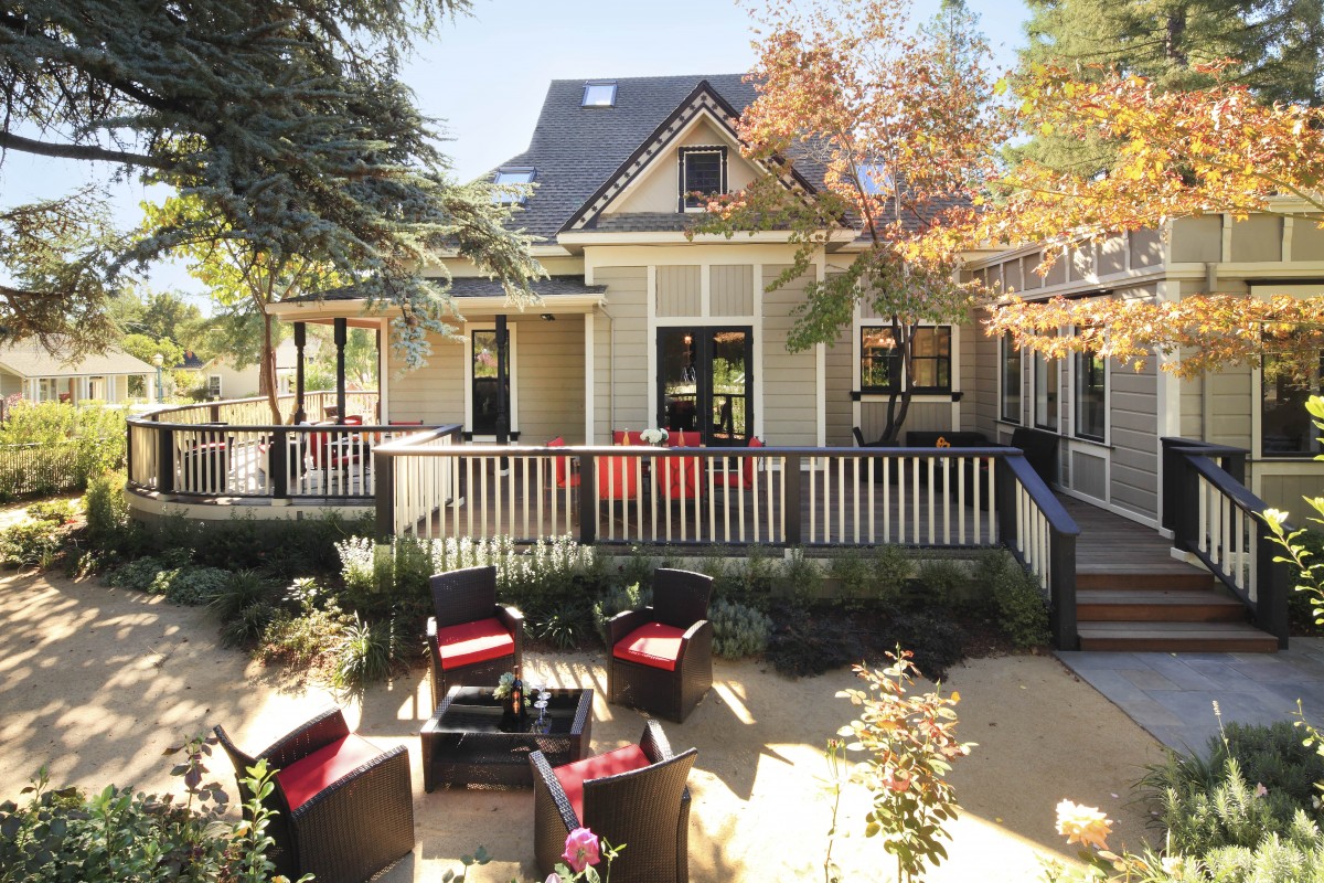 Vintage Vibe Meets Modern Convenience at the Grape Leaf Inn
