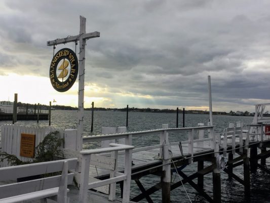Wander Newport