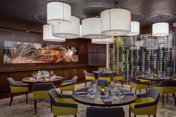 Dine at Grand Met inside the DFW Grand Hyatt. Photo courtesy Hyatt Hotels Corporation