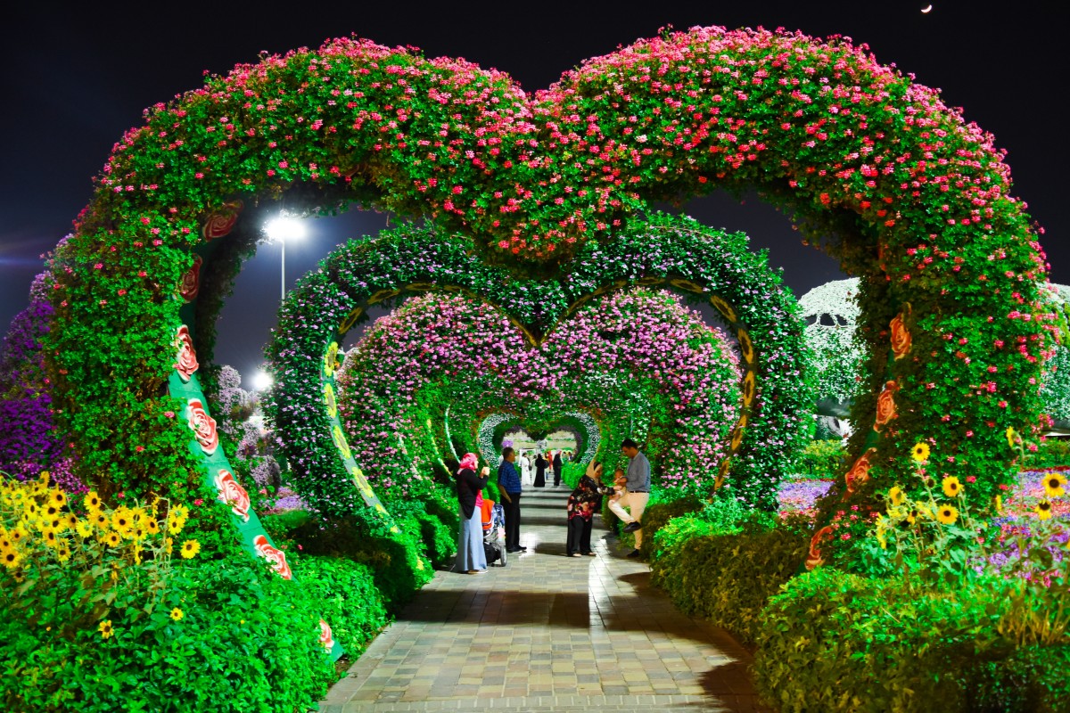 Visit Dubai
