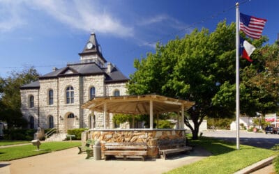 Dinosaur Hunter: Dinosaur Valley State Park Texas