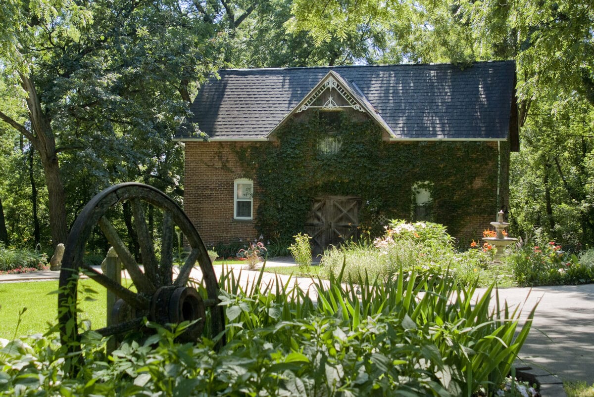 Carriage house at Belmont Hill Bed and Breakfast, Cedar Rapids Iowa