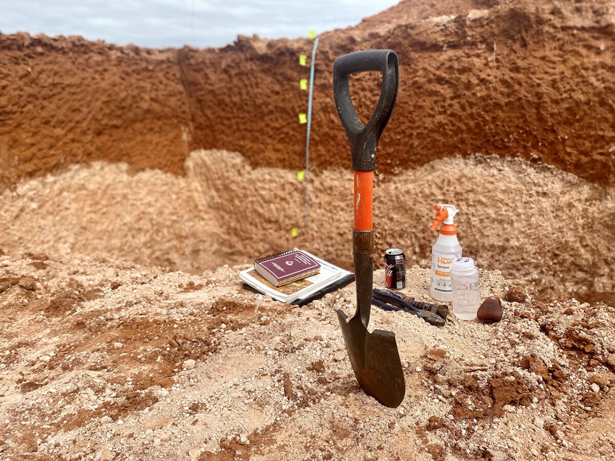Newsom Vineyards, Texas High Plains Caliche soil © Rebecca Conley