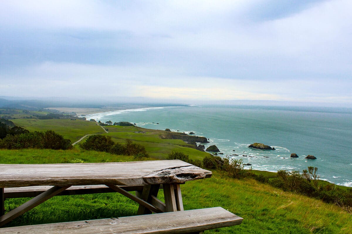 Inn at Newport Ranch - Trail to a picnic spot.