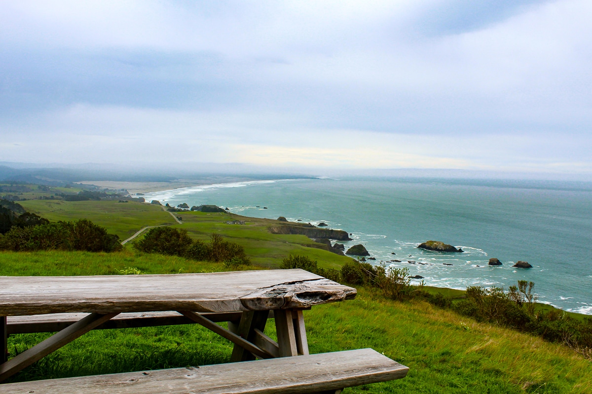 Inn at Newport Ranch - Trail to a picnic spot.
