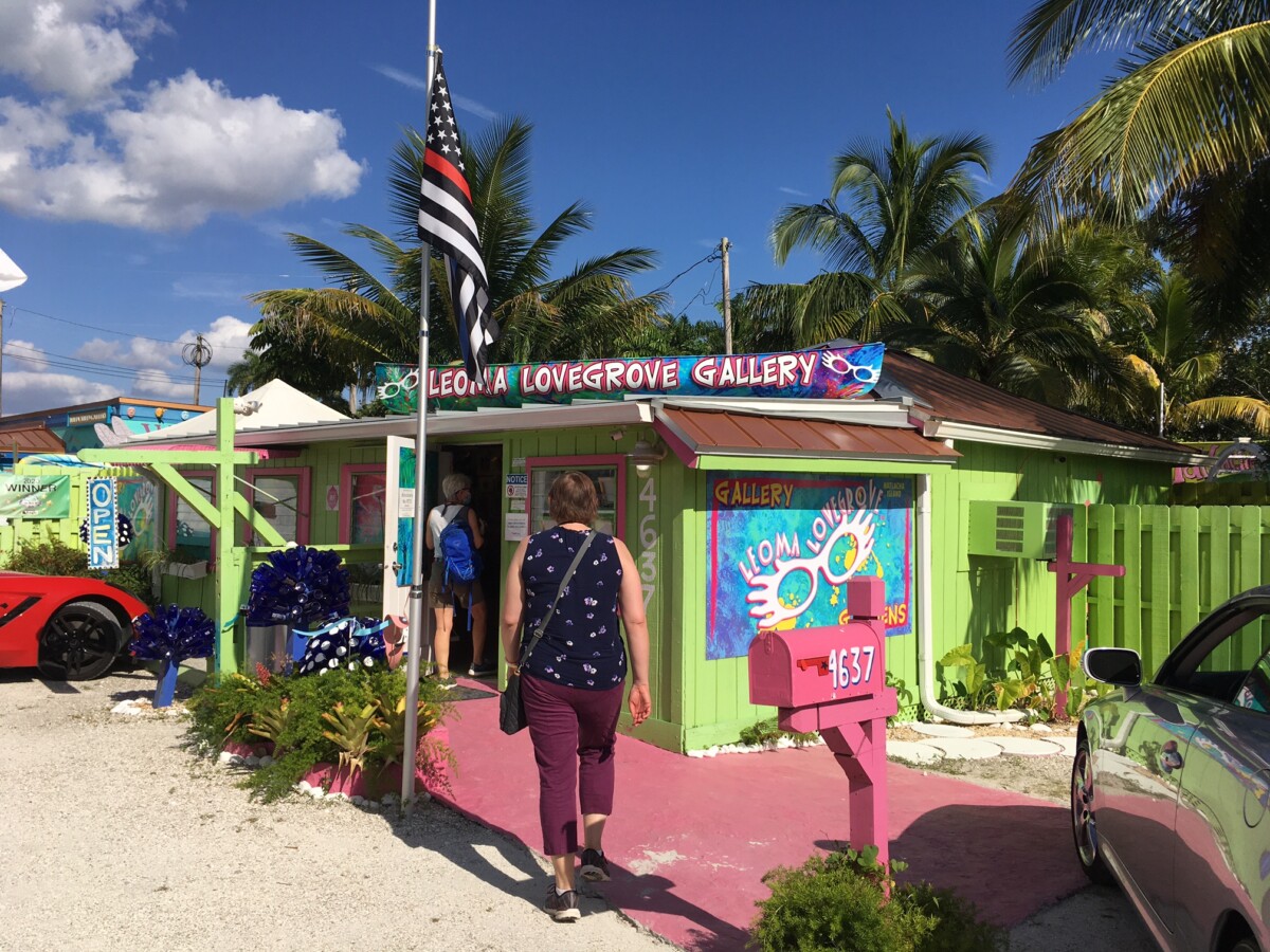 Fun Things to Do Around Fort Myers Beach 7 Matlacha Leoma Lovegrove 1