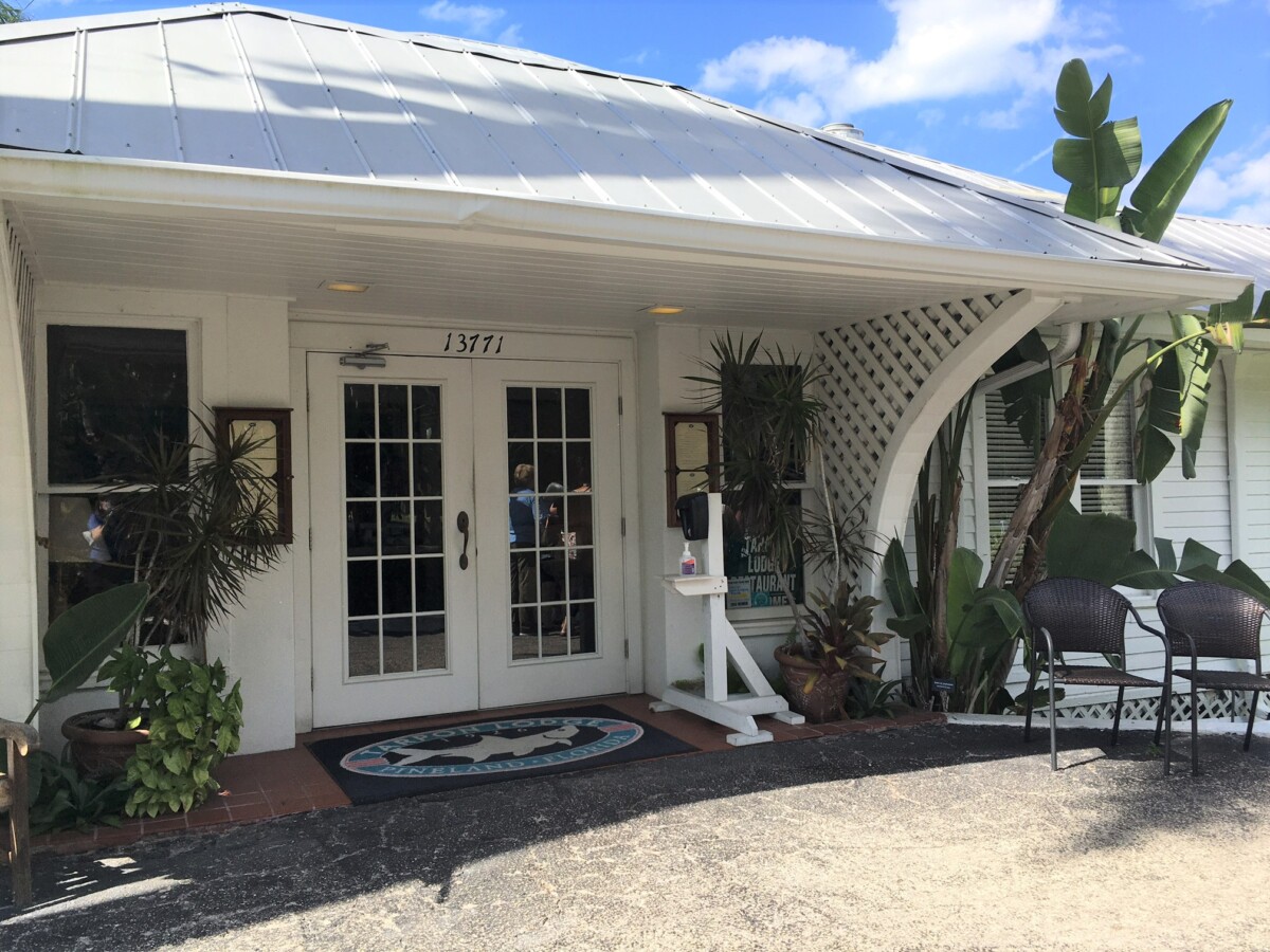 Fun Things to Do Around Fort Myers Beach 6 Tarpon Lodge 8