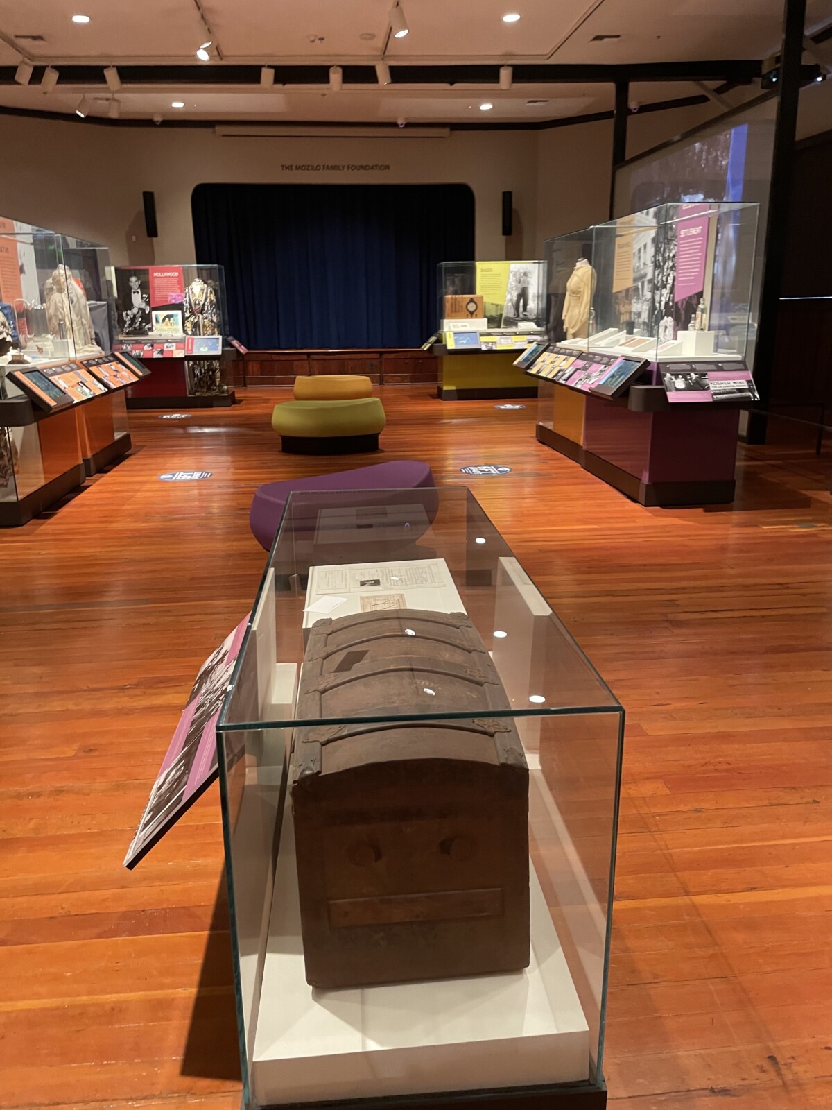 Los Angeles Walking Tour