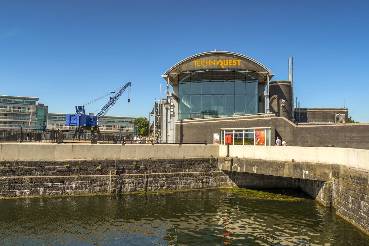 explore cardiff
