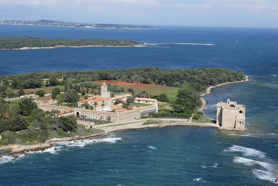 retreat on Île St. Honorat