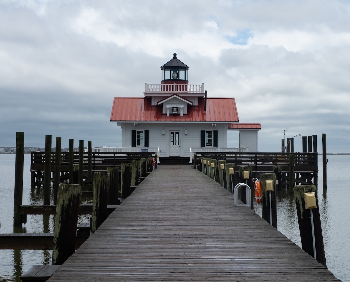 Roanoke Island Lighthouse