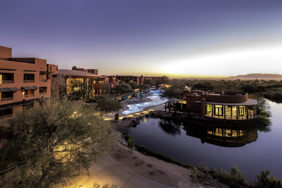 5 family-friendly staycations in Phoenix including the Sheraton Grand at Wild Horse Pass