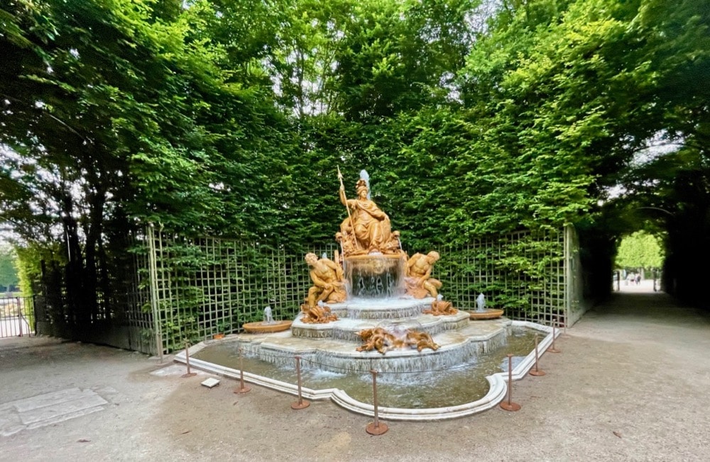 Triumphal Arch Grove in the Versailles Gardens.