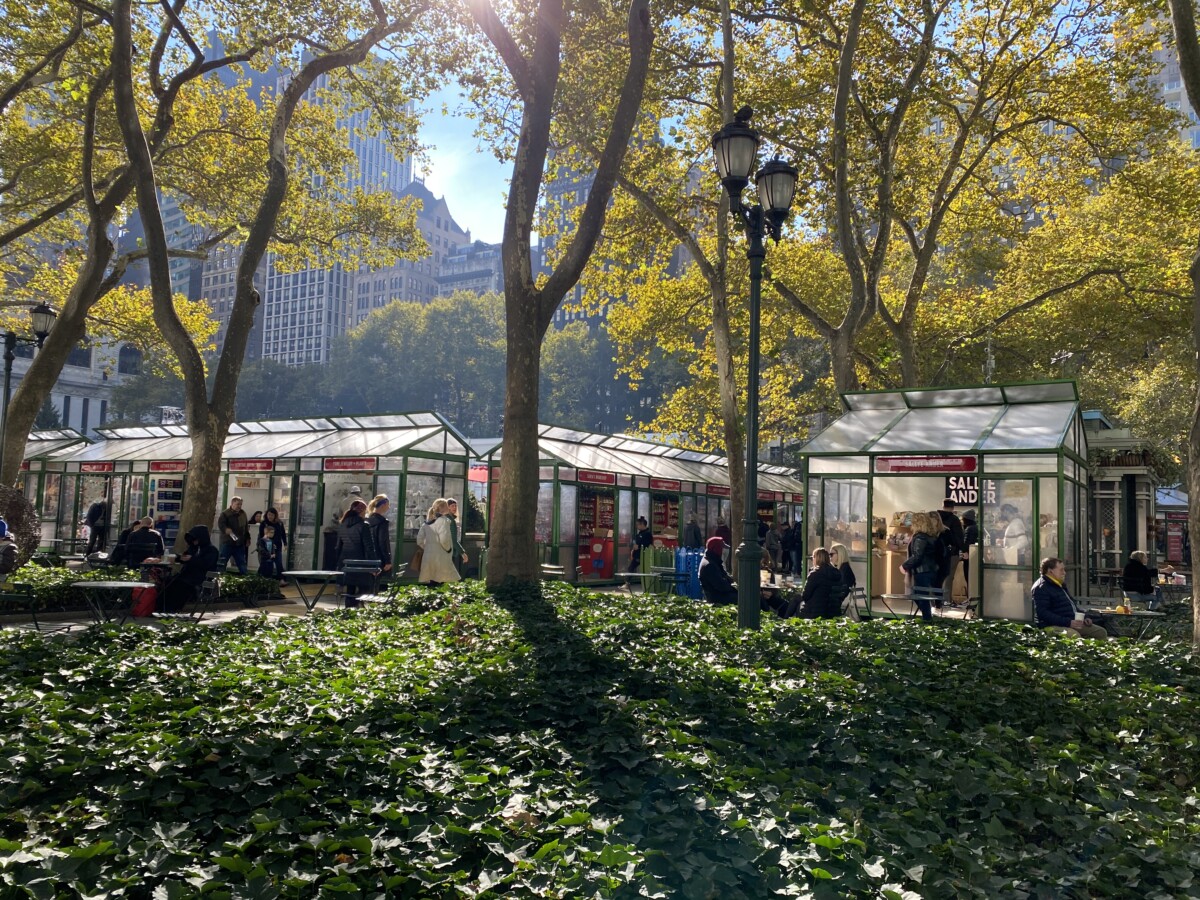 Planning the Perfect NYC Girl's Getaway 6 NYC Girl's Getaway and a visit to the holiday markets.