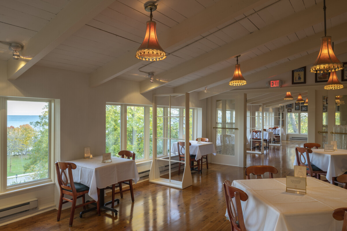 Romantic Restaurants in Milwaukee 6 Bartolotta's Lake Park Bistro North Lakeview Dining Room.
