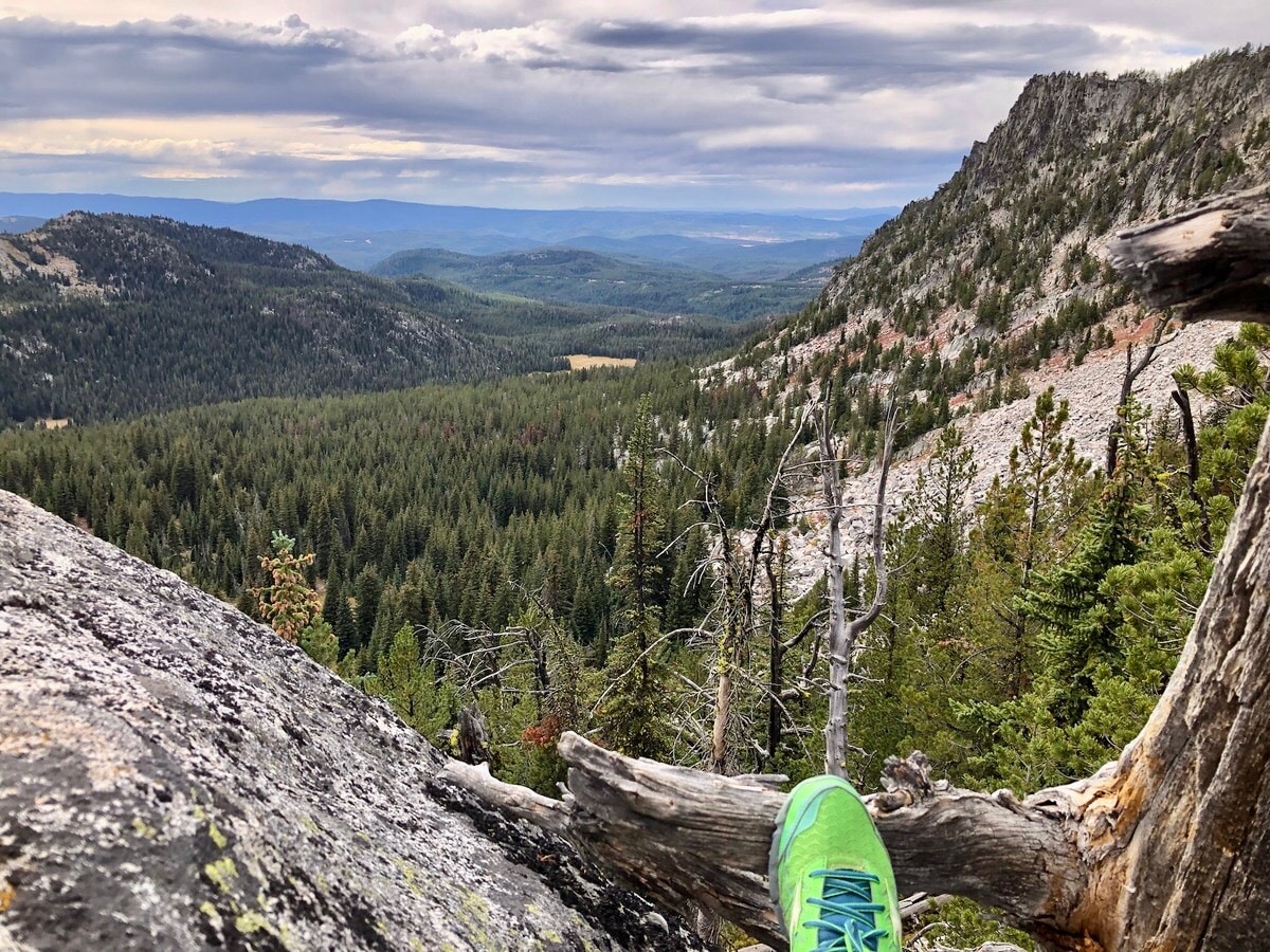 Glamping in Oregon Valley viewpoint