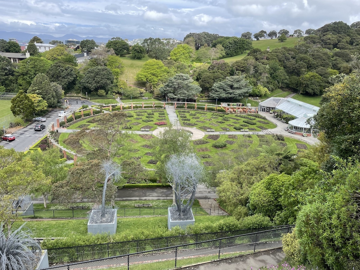 Lady Norwood Rose Garden is a worthy place to visit while in Wellington while on a trip exploring New Zealand.