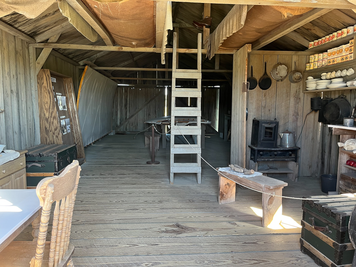 Exploring Aviation History in North Carolina 5 The living quarters on the test site.