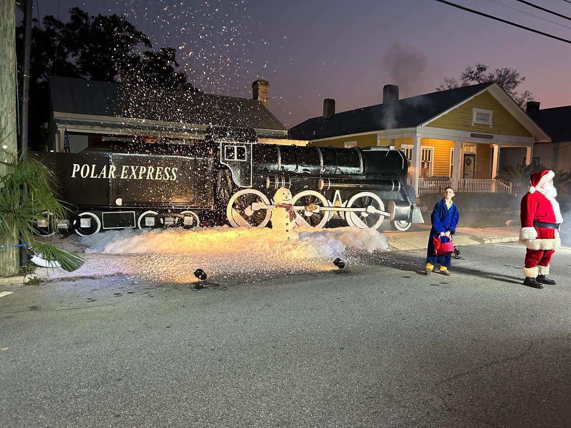 Winterfest Festival Trolley Tour.