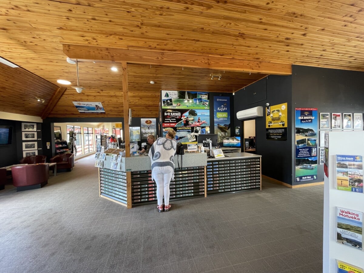 Motueka iSite visitor's center.