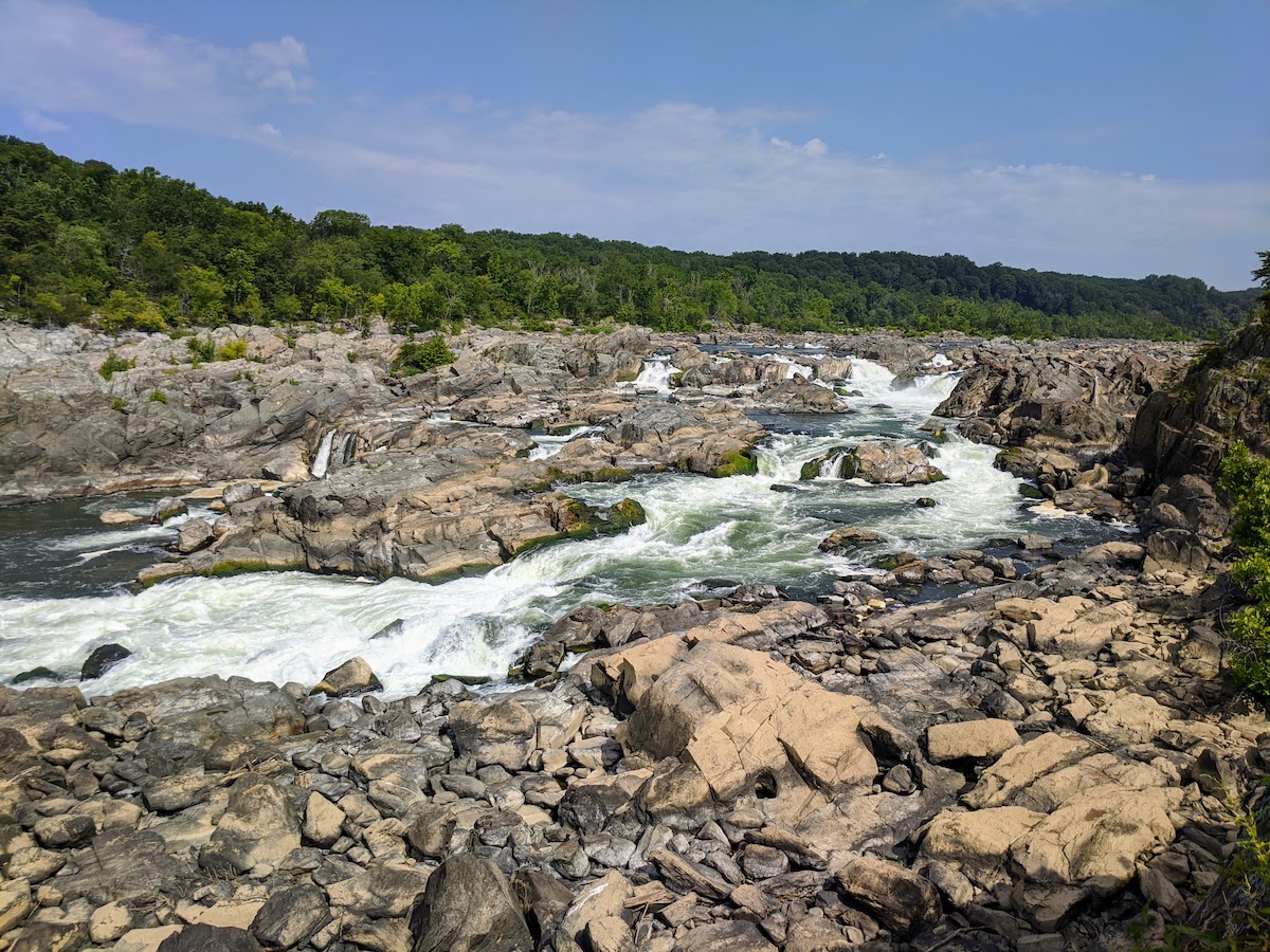 A Photo Guide to What to See When You Visit Maryland 39 The Great Falls of the Potomac can be visited on the Virginia or Maryland side of the Potomac River.