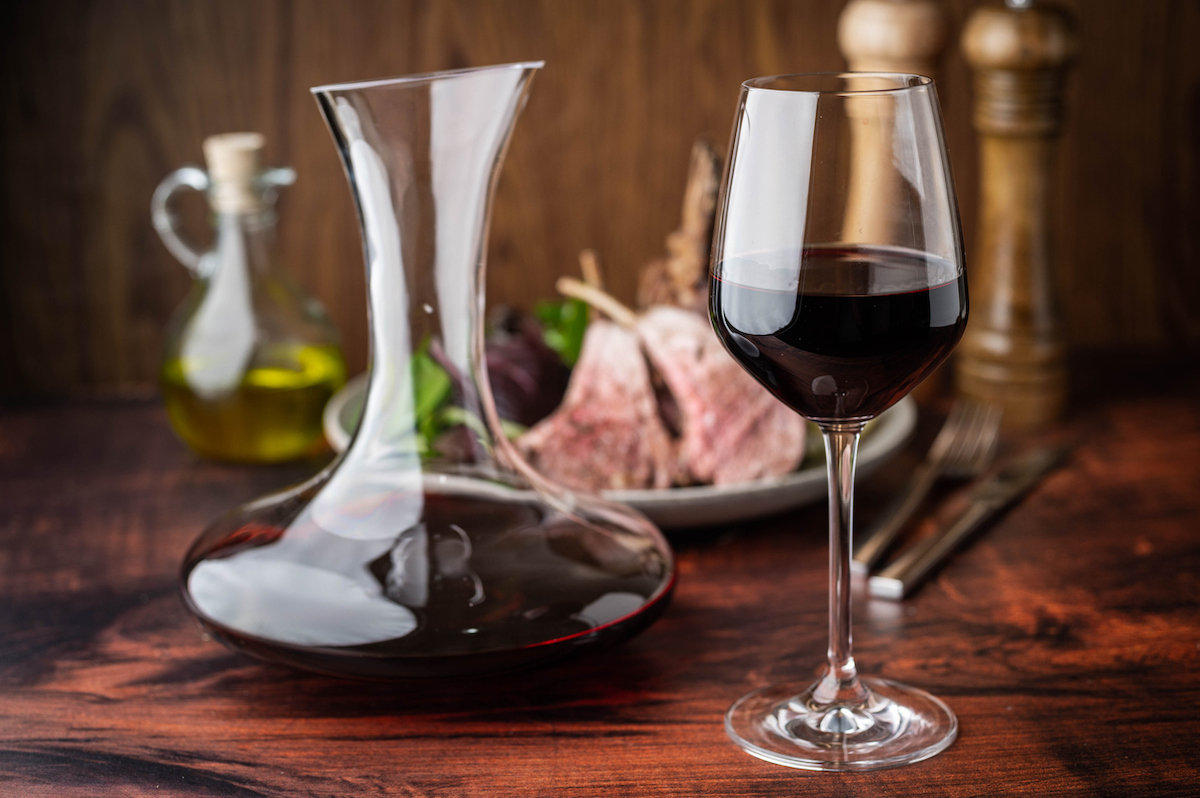 The Art of Red Wine: A Guide for Every Palate 4 red wine glass with decanter and lamb rack