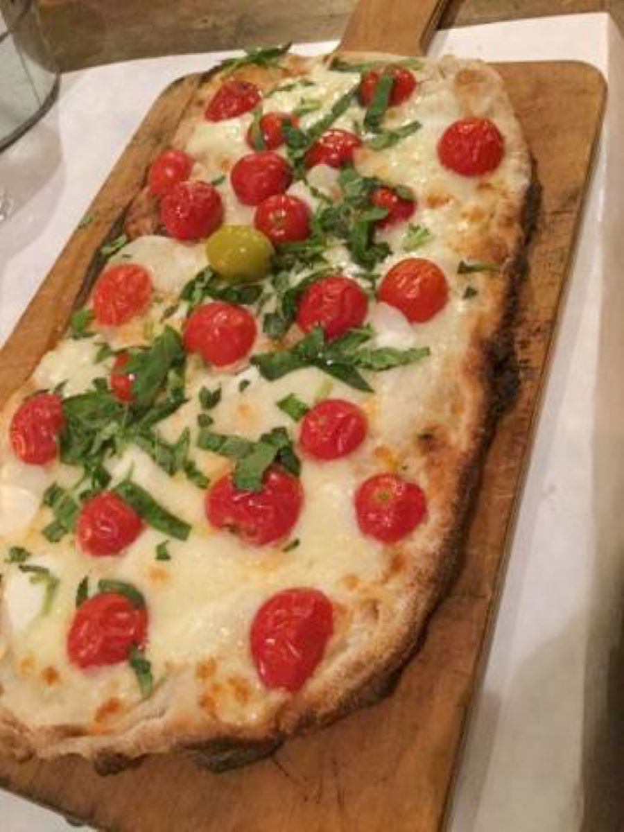 Pizza tonalle.