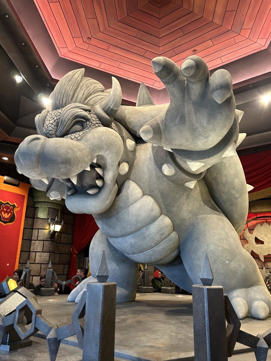 Universal Statue