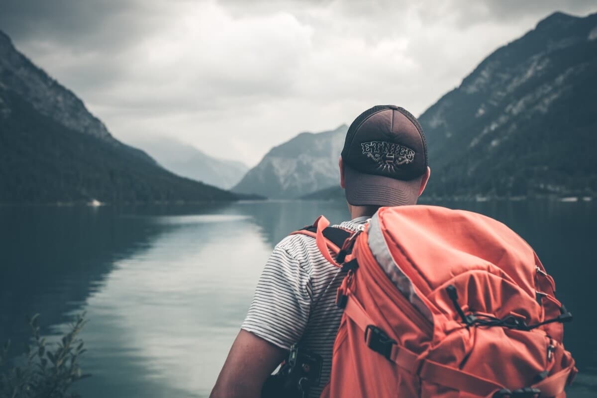 travel solo