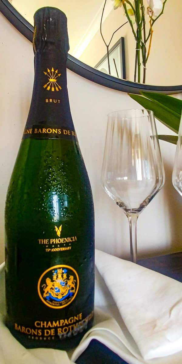 12 Barons De Rothchilds Champagne 01 Phoenicia Malta ©Mary Charlebois min