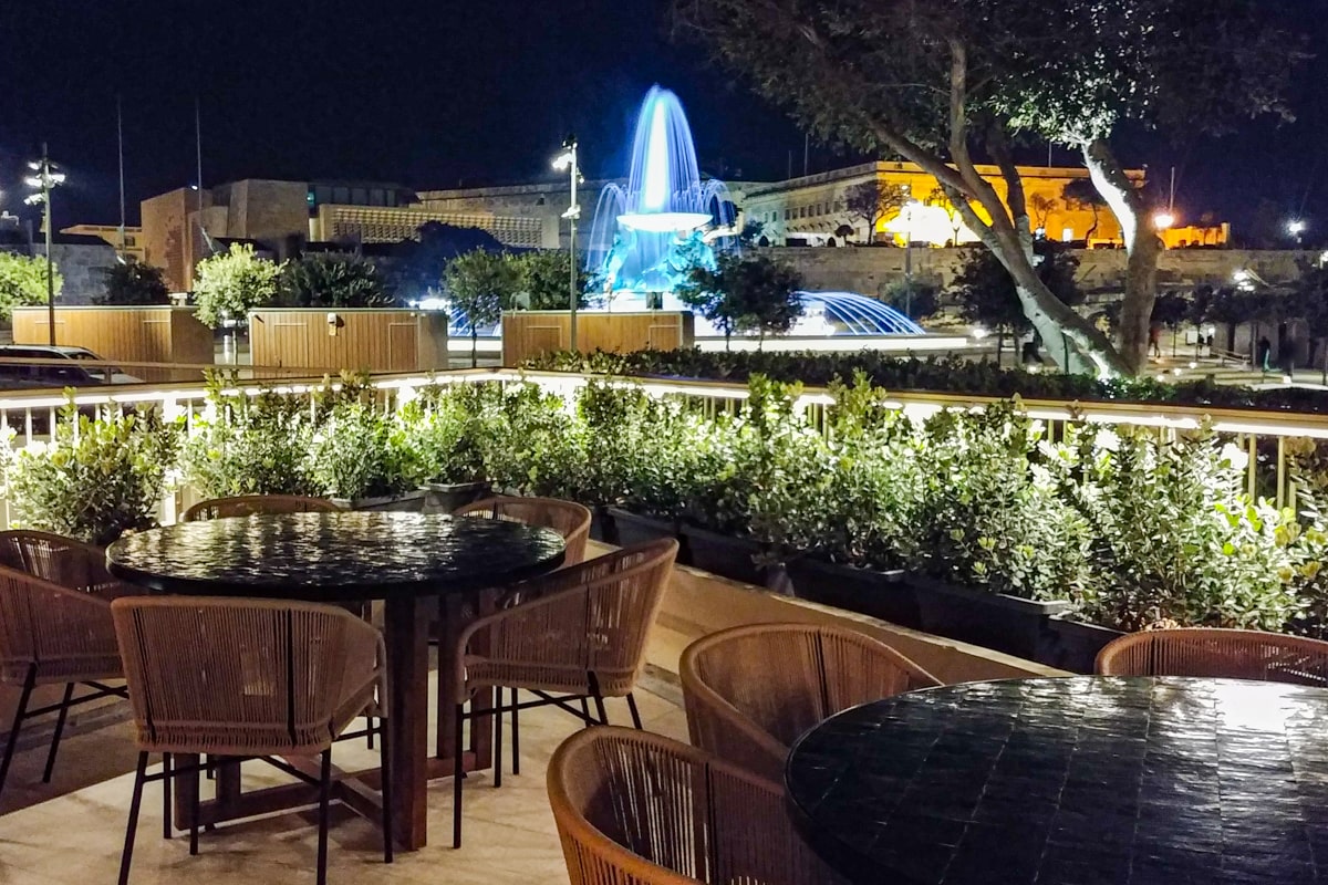 16 Beef Bar in the City at Phoenicia Malta ©Mary Charlebois min