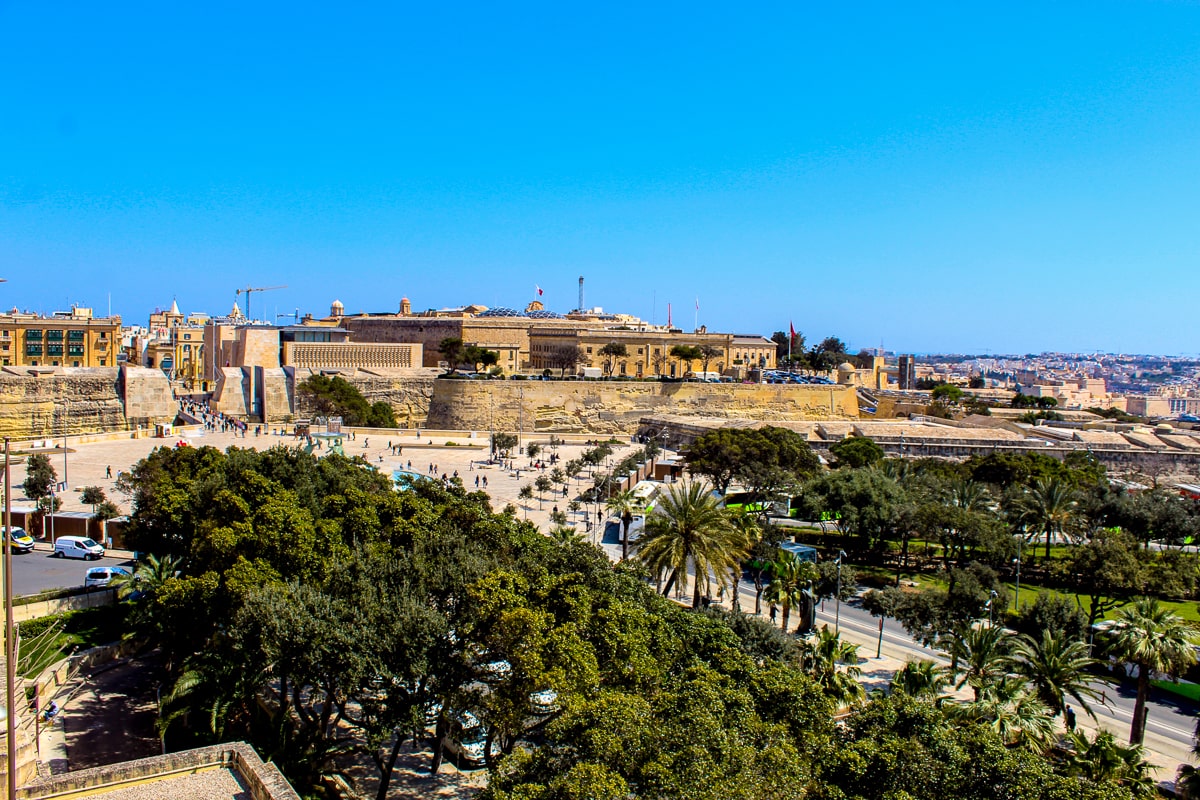 20 Valletta City Gates from Phoenicia Malta ©Mary Charlebois min