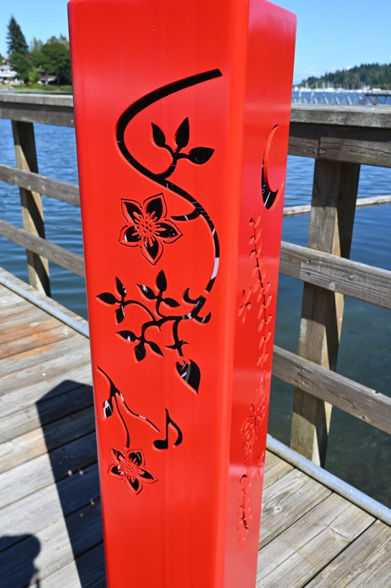 Red flower moon dragonfly metalwork