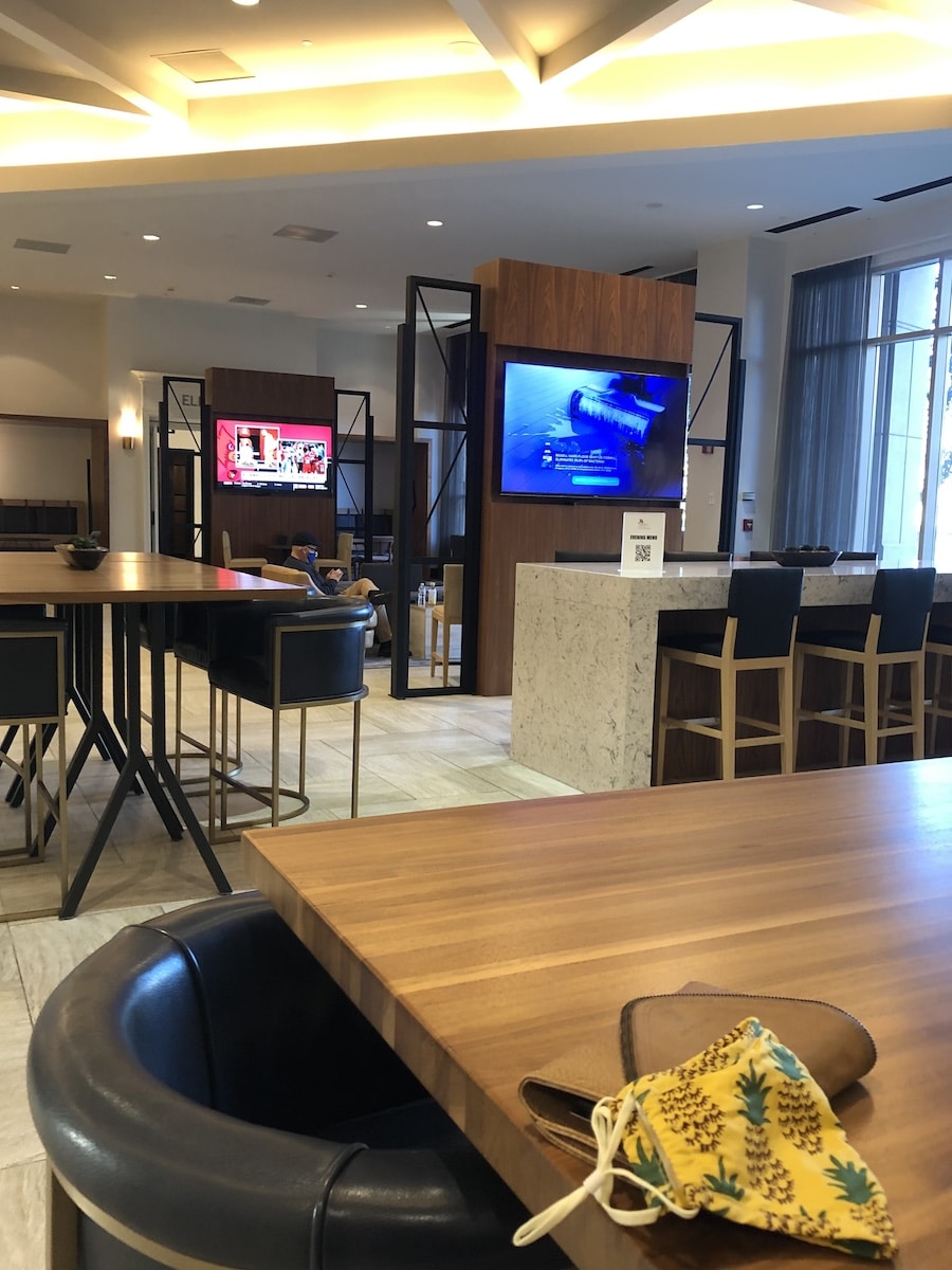 Lobby bar at Marriott Dallas Las Colinas