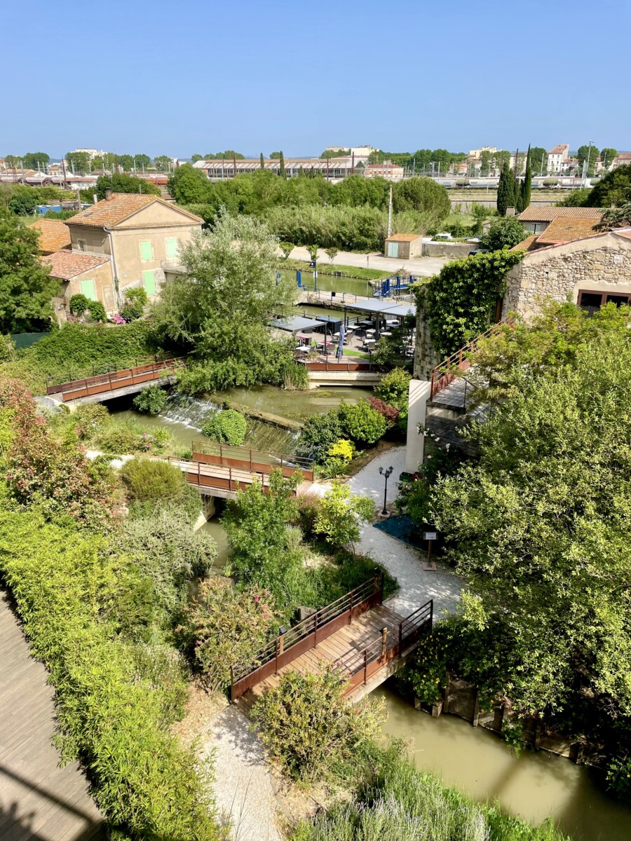 View of canals at Île du Gua