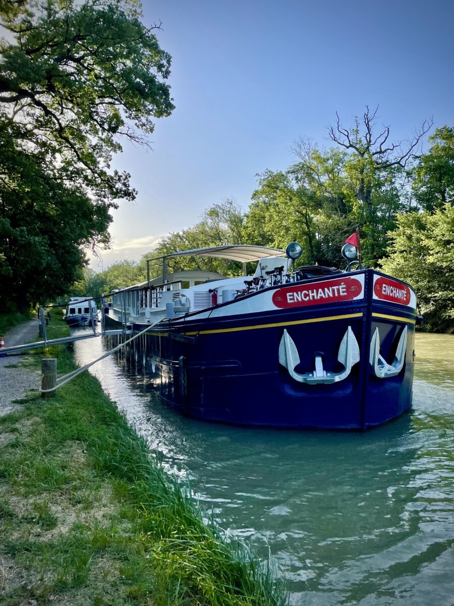Enchanté near Marseillette for the evening. Photo by Susan Lanier-Graham