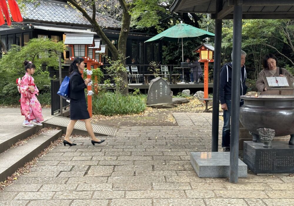 A girl in traditional Girls Day attire leaves the Todoroki Temple. Photo by Kurt Jacobson