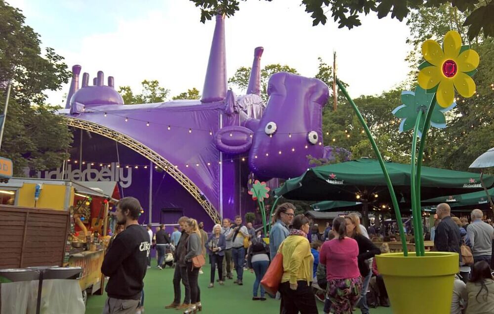 Fringe festivalis Edinburge