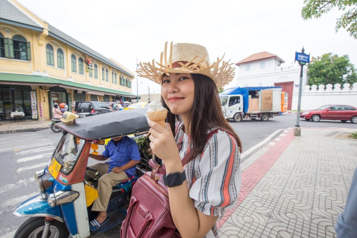 girl eating ice cream