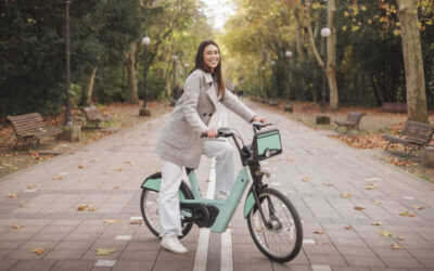 How Electric Bikes Are Reshaping Small Town Mobility in the U.S.