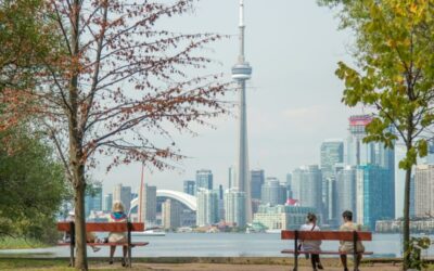 How to Choose an Engagement Ring in Toronto That Fits a Travel-Driven Life
